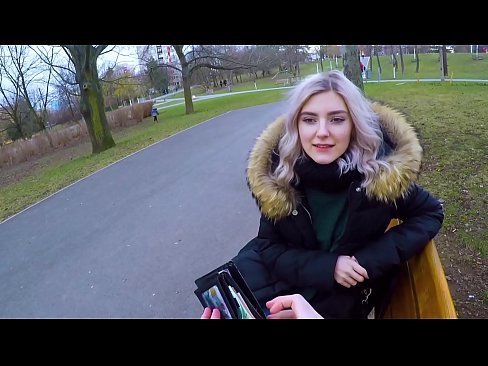 ❤️ Norij svešinieka karstu spermu par naudu - blowjob in the park by Eva Elfie ❤ Porno fb pie mums ﹏